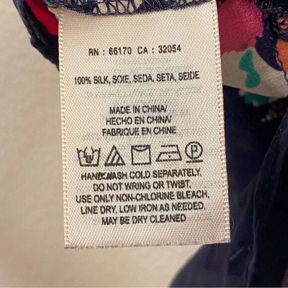 Anthropologie Maeve Floral 100% Silk Top open split back blouse semi sheer 6 - Picture 7 of 9